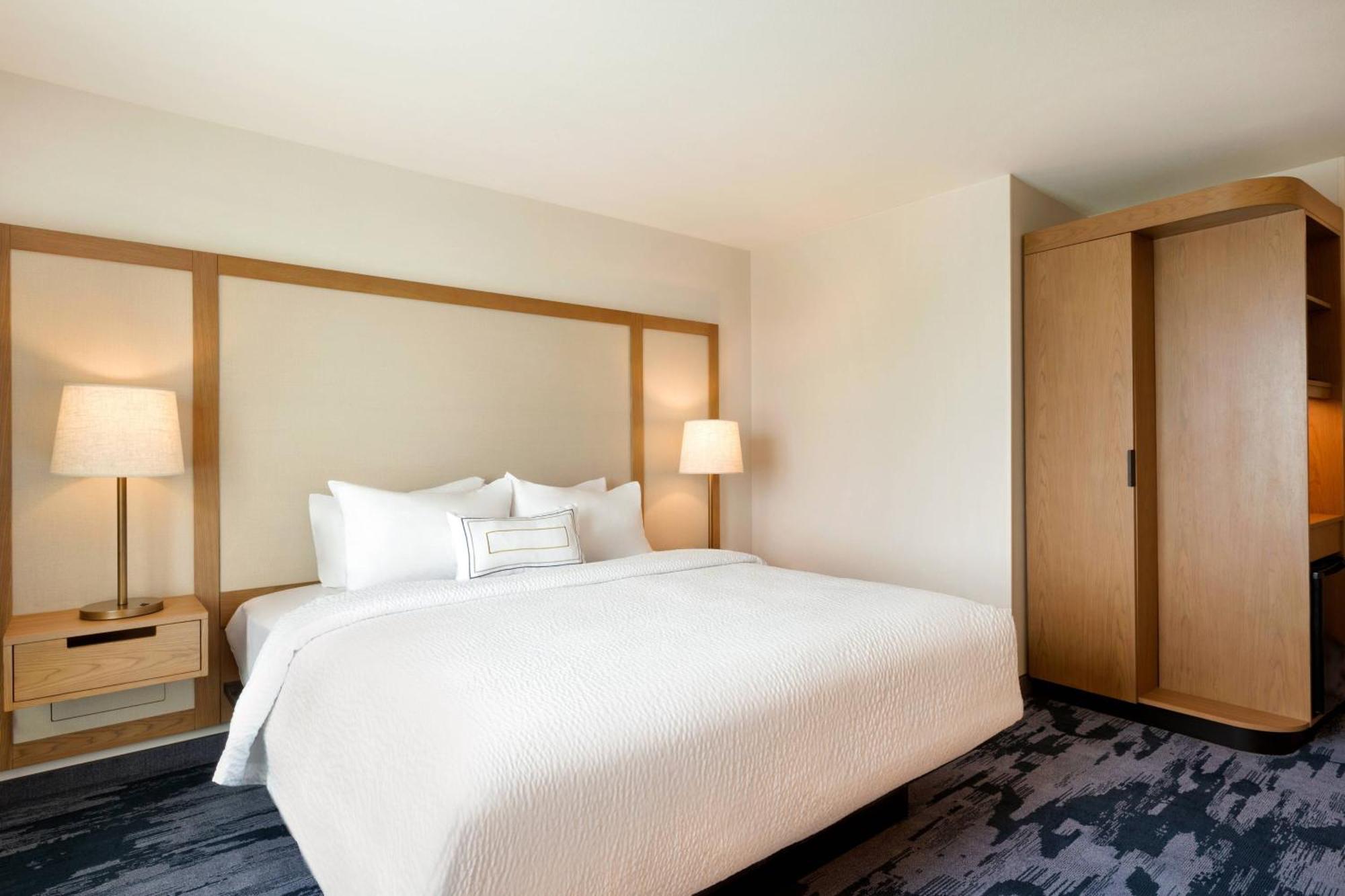 Fairfield Inn & Suites By Marriott Boulder Longmont Exterior photo