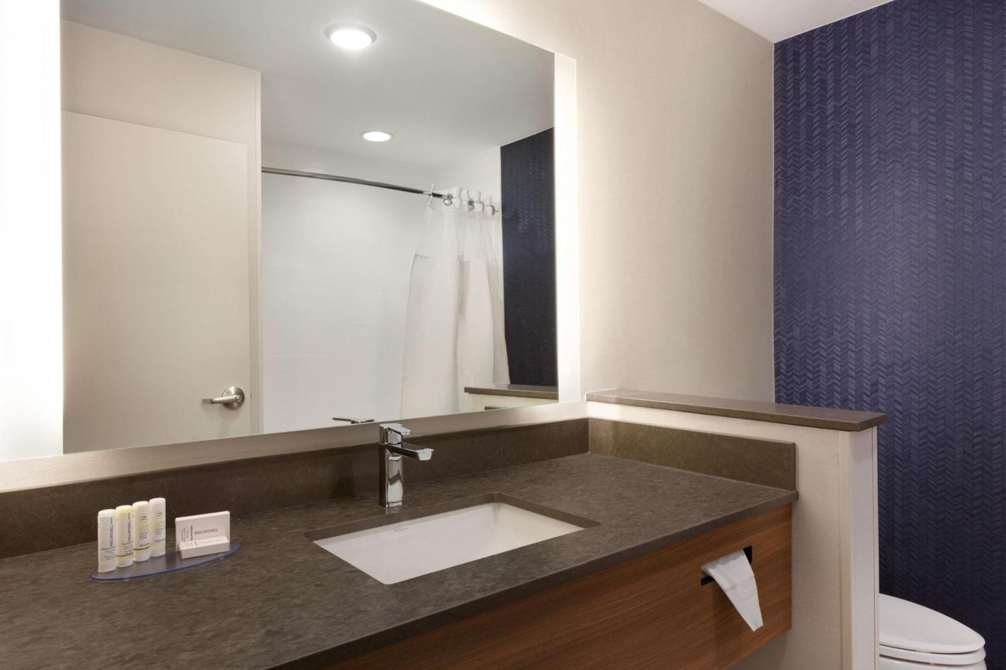 Fairfield Inn & Suites By Marriott Boulder Longmont Exterior photo
