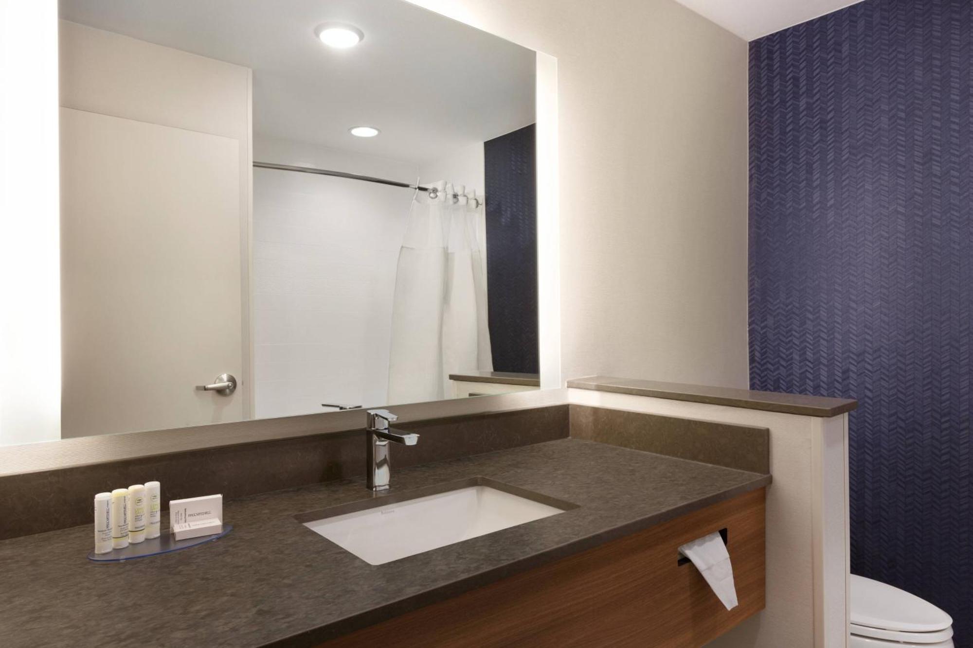 Fairfield Inn & Suites By Marriott Boulder Longmont Exterior photo